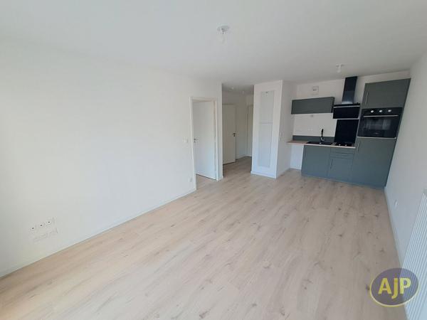 Appartement à vendre Challans - 2 pièces, 40m² avec 1 chambre(s) à 169 600€ - AJP Immobilier Challans