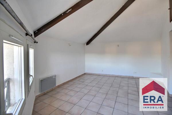 Immeuble à Mondragon - 3 appartements