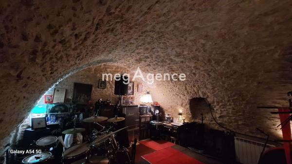 Maison à LE PERRAY-EN-YVELINES, 78610 - 5 pièces 142m²
