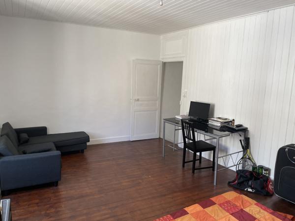 Dissay (86130) DISSAY MAISON VILLAGE TYPE 3 AVEC TERRASSE ET VUE CHATEAU !