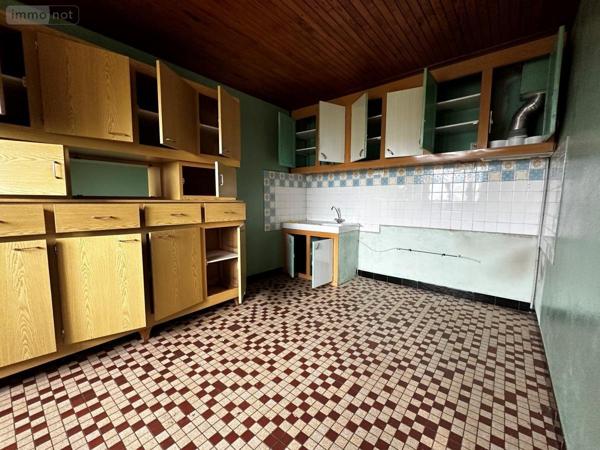 Maison à vendre à Anglards-de-Saint-Flour dans le Cantal (15100), ref : 15046-24