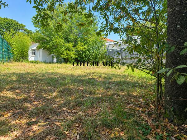 SAINT PALAIS - TERRAIN 508 m2 - au prix de 257.250€ HAI
