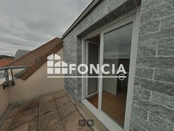 Location Studio 32.4 m² - BATIMENT A Corbeil Essonnes 91100