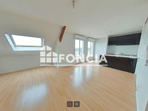 Location Studio 32.4 m² - BATIMENT A Corbeil Essonnes 91100