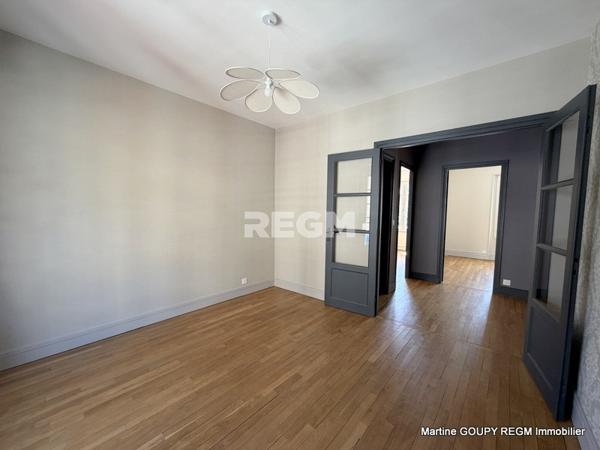 Orléans (45000) ORLEANS (45) – APPARTEMENT T4 – Très belle rénovation complète – Entre Loire et Martroi