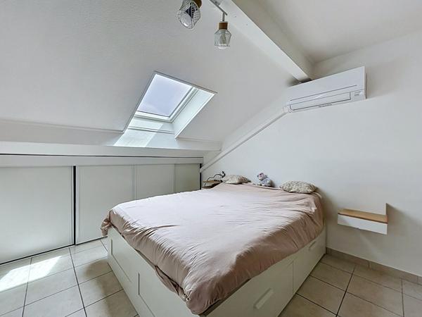 Appartement 3 pièces de 72 m² ( Carrez ) avec jardin privatif Drumettaz Clarafond