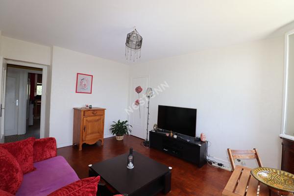 Appartement T3 - Résidence sécurisée et entretenue - Francheville Le Bas -