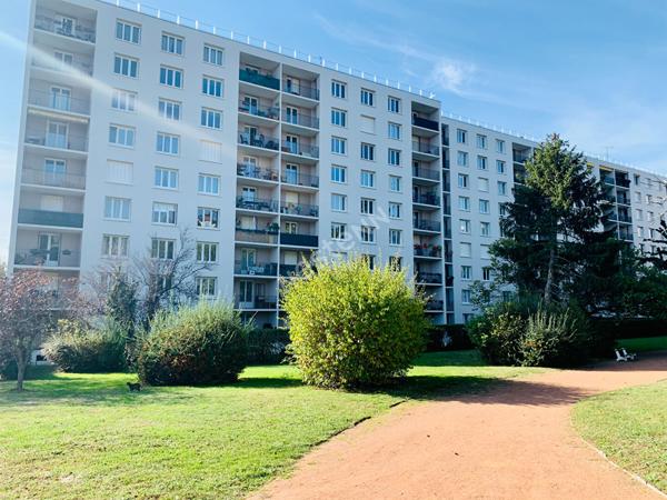 Appartement T3 - Résidence sécurisée et entretenue - Francheville Le Bas -