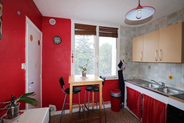 Appartement T3 - Résidence sécurisée et entretenue - Francheville Le Bas -
