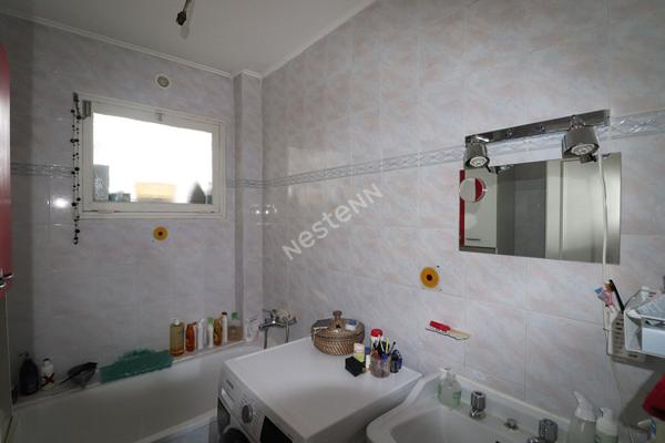 Appartement T3 - Résidence sécurisée et entretenue - Francheville Le Bas -