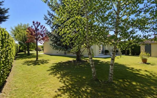 Maison à vendre    7 pièces •  Mennecy