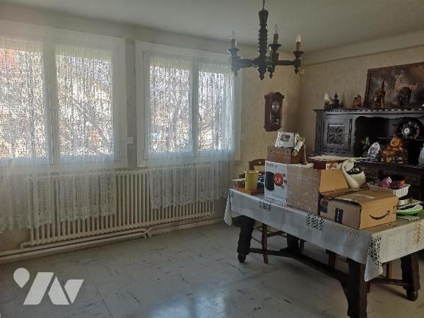 Saint-Dizier, maison F6 sur sous-sol