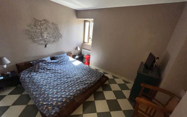 Maison à vendre    5 pièces •  Les Vans