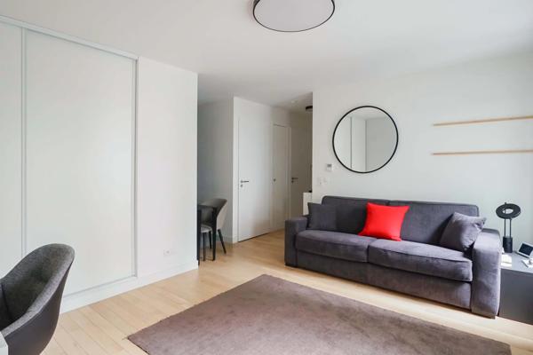 Appartement Paris 9e - CLICHY / LIÈGE