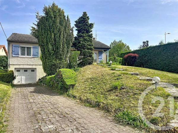 Maison à vendre  4 pièces - 140,33 m 2   RIOM  - 63