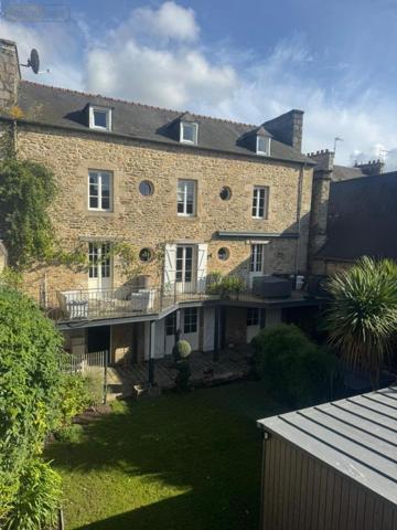 Maison à vendre à Dinan dans les Côtes-d'Armor (22100), ref : 35104-1765