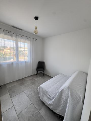 Appartement 4 pièces rénové avec balcon, parking et cave Les Arcs sur Argens