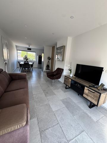 Appartement 4 pièces rénové avec balcon, parking et cave Les Arcs sur Argens
