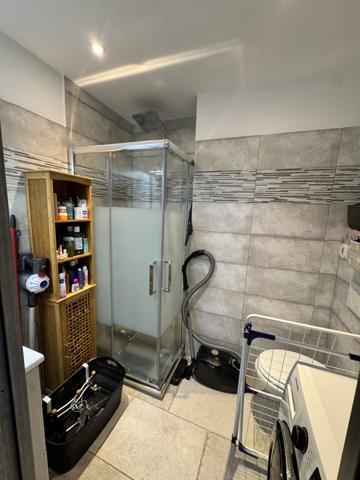 Appartement 4 pièces rénové avec balcon, parking et cave Les Arcs sur Argens