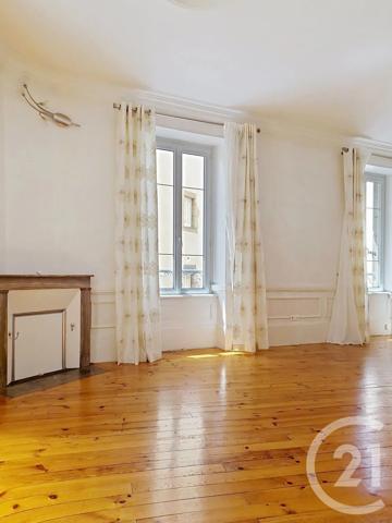 Maison à vendre  8 pièces - 130,12 m 2   ROYAT  - 63