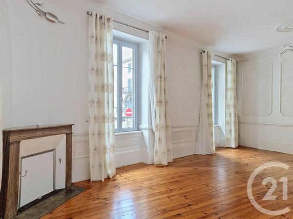 Maison à vendre  8 pièces - 130,12 m 2   ROYAT  - 63
