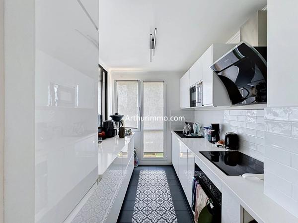 Vente Appartement 3 pièces 63 m2 à Créteil