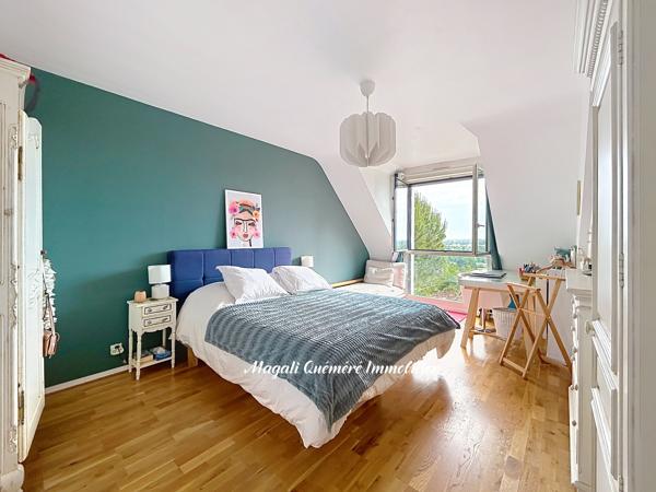 Maison 5 ch 139 m² avec superbe vue dégagée au pied des comodités