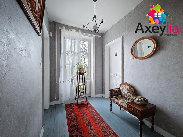 Pouilly-sous-Charlieu (42720) A VENDRE - SECTEUR CHARLIEU - CHAMBRES D HOTES + GITE