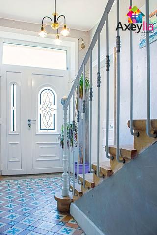 Pouilly-sous-Charlieu (42720) A VENDRE - SECTEUR CHARLIEU - CHAMBRES D HOTES + GITE