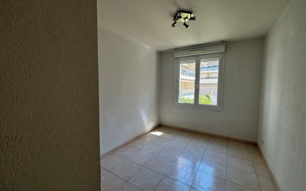 Appartement à louer    2 pièces • 43 m2 Cagnes-sur-Mer