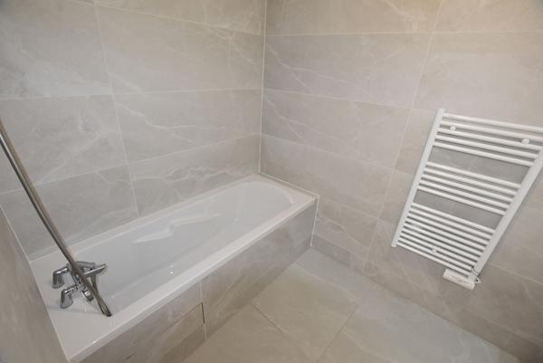 VENTE : appartement de 3 pièces (61 m²) à COMBS LA VILLE