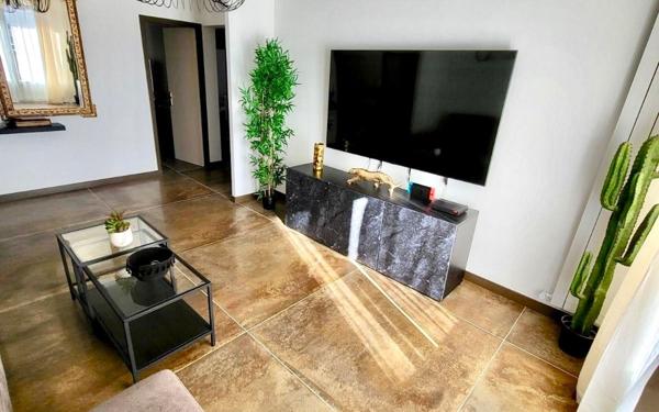 Appartement à vendre    4 pièces • 69,41 m2 La Valette-du-Var