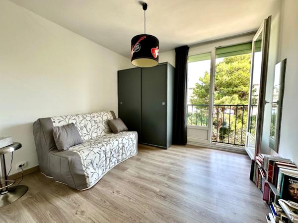 Marseille 10ème, T4 de 90,52 m² + cave + balcon au calme absolu !