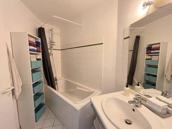 Appartement 1 pièce                                        - 35000 Rennes Réf : 2405