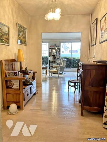 CHALONS EN CHAMPAGNE (51000) Appartement 3 chambres, balcon, stationnement et cave 