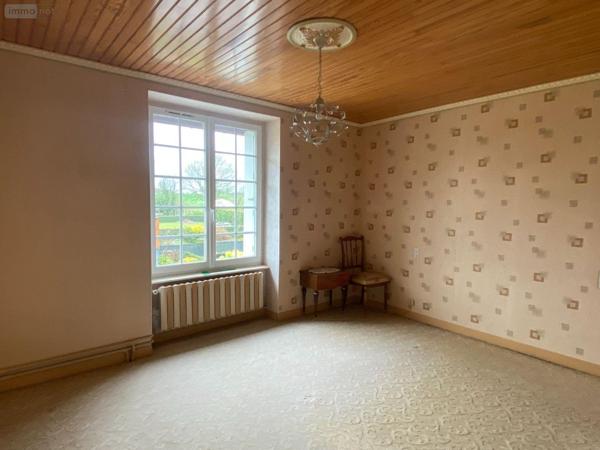 Maison à vendre à Saint-Georges-de-Reintembault en Ille-et-Vilaine (35420), ref : 135/91