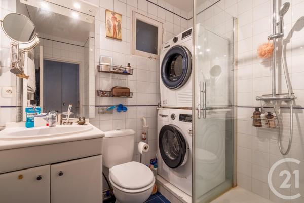 Appartement F2 à vendre  2 pièces - 32,11 m2 PARIS - 75011