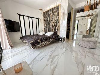 Maison à vendre 6 pièces 200 m² Bandol