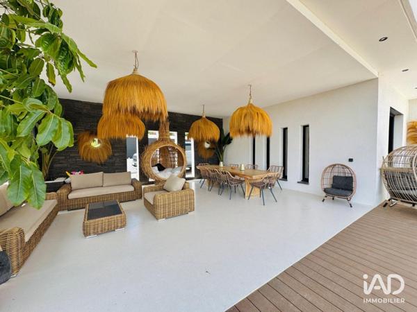 Maison à vendre 6 pièces 200 m² Bandol