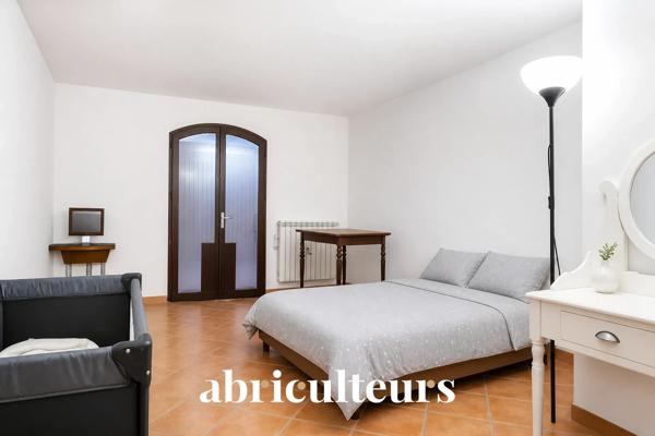 Villa familiale de 230 m² avec beaux volumes en vente à les Pennes-Mirabeau.(13170)