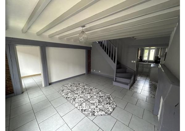 Maison 3 pièces de 77m2