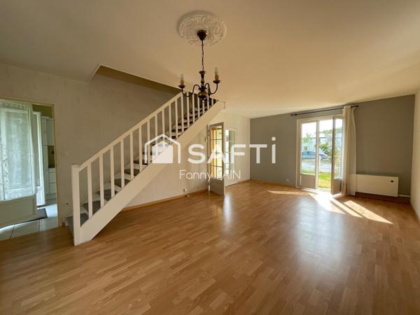 Maison familiale avec 4 chambres dans un quartier recherché