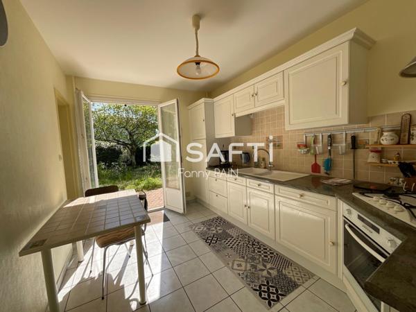 Maison familiale avec 4 chambres dans un quartier recherché