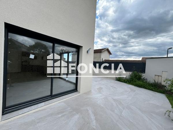 Location Maison 4 pièces 125.7 m² - Les Hayes Le Peage-de-roussillon 38550