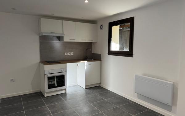 Appartement à louer    3 pièces • 69 m2 Mazamet