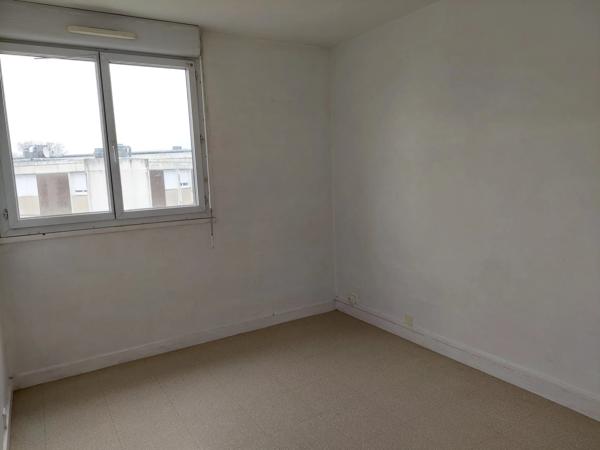 T4 -REF: 941-119 -RESIDENCE LA BEAUJOIRE à NANTES