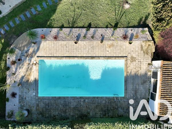 Maison à vendre 6 pièces 188 m² Jonquerettes