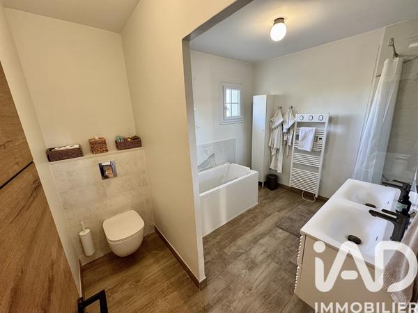 Maison à vendre 6 pièces 188 m² Jonquerettes