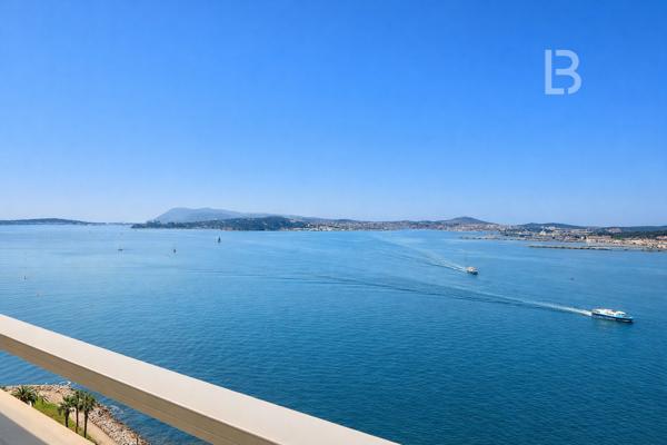 Toulon – Appartement avec vue panoramique sur la rade et les monts toulonnais