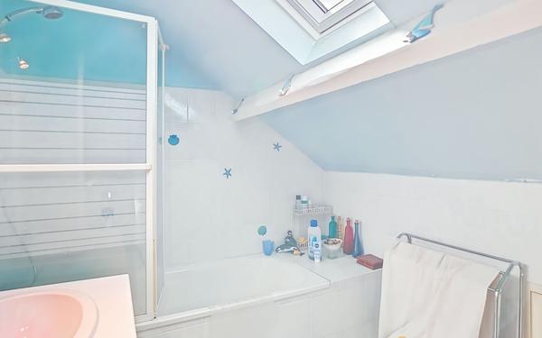 Maison à vendre    5 pièces • 123 m2 Angers